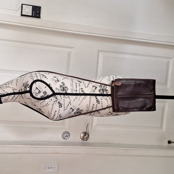 Fossil Brown Leather Crossbody Bag - Picture 6 of 15